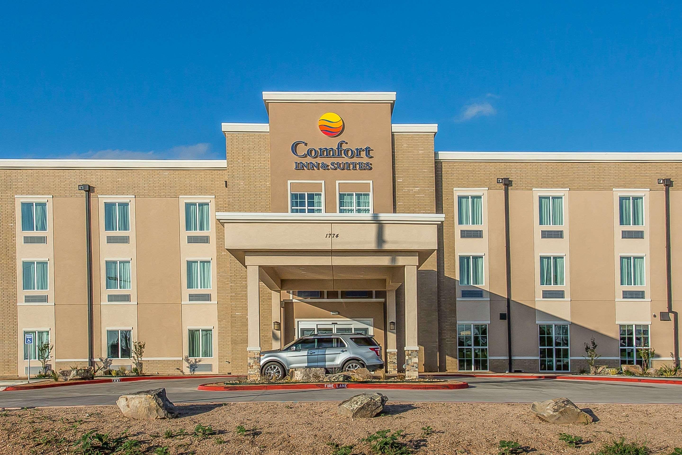 Comfort Inn & Suites Snyder Extérieur photo